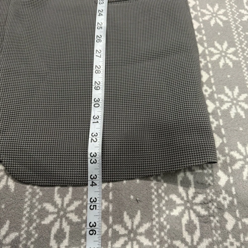 Armani Collezioni Men's Gray Plaid Wool 3‎ Button Sport Coat Size 42 Long